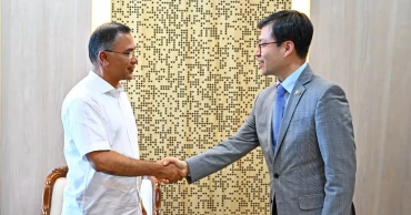 PM invites South Korean President to visit Bangladesh