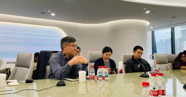 Chinese media balance state policy, public demand: Wu Ting