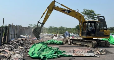 Mobile court destroys illegal lead factory in Shariatpur