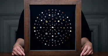 Sotheby's halts Buddha relics jewel auction after India objects