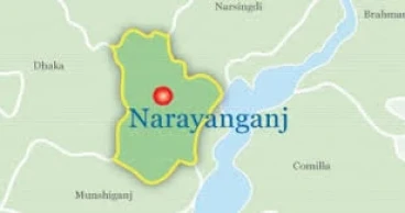 5 vehicles plunge into Dhaleshwari River from ferry; 3 dead, 1 missing