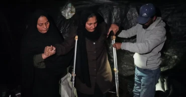 Shot in the knee, a Gaza teen waits for Rafah crossing to open