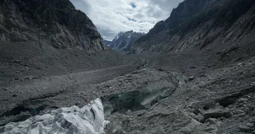 Climate change raises risks on Mont Blanc as glaciers retreat