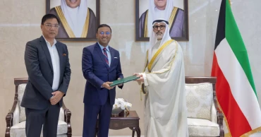 Bangladesh hands over goodwill food consignment to Kuwait in gesture of solidarity