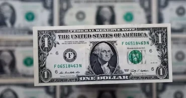 1 USD at Tk 120: Individual traders selling dollars through networks, money changers say they’re empty-handed