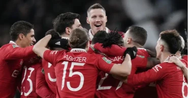 Man United win League Cup to end 6-year wait for trophy