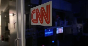 News organizations ask court to halt White House access ban until case is resolved