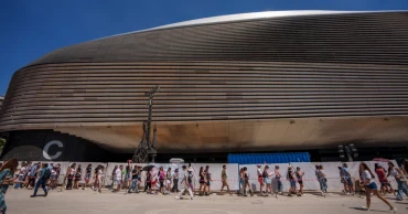 Real Madrid halts concerts at its stadium after neighbors complain about the noise