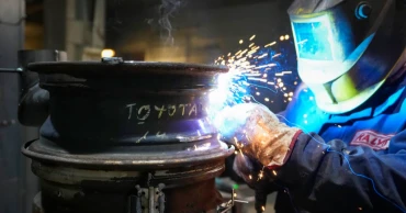 In Baltics, Poland, grassroots groups strive to help Ukraine