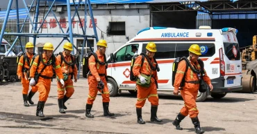 Coal mine gas explosion in China kills 90, rescue efforts continue