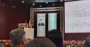 Tokyo studying prospect of economic partnership agreement with Dhaka: Japanese PM