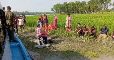 Female expat tourist goes missing after boat capsizes in Mongla