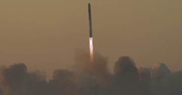 SpaceX launched its giant new rocket but explosions end the second test flight