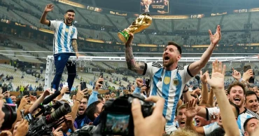 Messi plans to play on for Argentina after World Cup win