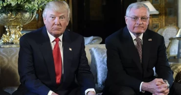 Trump is likely to name a loyalist as Pentagon chief after tumultuous first term