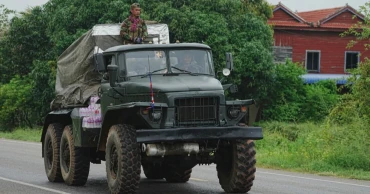 Thailand, Cambodia agree to ceasefire talks after Trump steps in, but border fighting continues