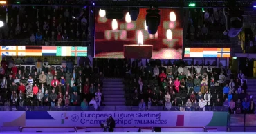 Skating community mourns after US plane crash kills athletes