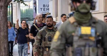 Apple removes ICE-tracking app after US pressure