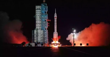 China’s Shenzhou 21 docks with space station, sets national speed record