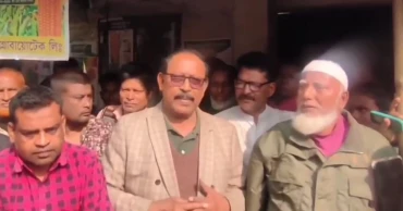 BNP leader reopens closed Awami League office in Panchagarh