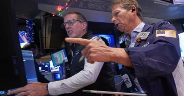 Wall Street slips in thin trading ahead of final bell of 2025