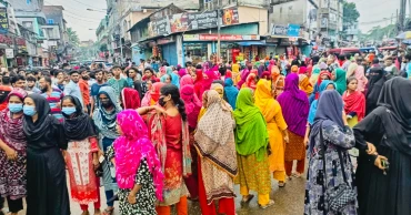 Workers block road in Barishal over unpaid wages, eight-point demand