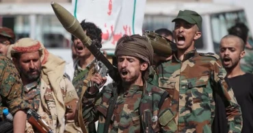 Over 500 Yemeni soldiers killed as Houthis advance toward Bab al-Mandab