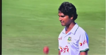 Hasan Mahmud runs through Australia as Bangladesh take early control