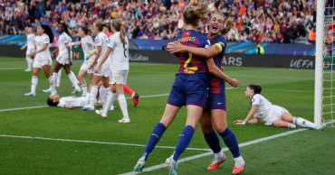 Barcelona thrashes Real Madrid to reach Women’s Champions League semifinals