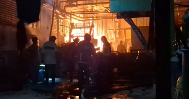 At least 5 injured as boiler malfunction sparks fire at Narsingdi mill