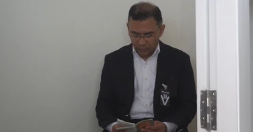 Tarique recites Quran, prays for Khaleda