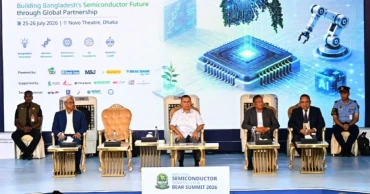 PM eyes semiconductor sector as next economic driver after garments