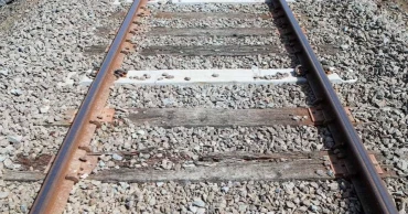 Rail slippers found broken in Natore