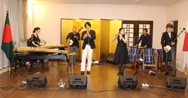 Japanese instrumentalists woo audience at envoy's residence