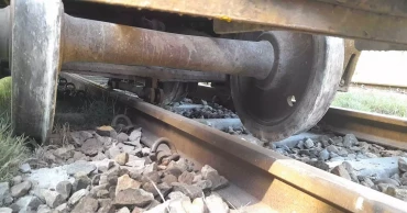 Derailment in Gazipur halts rail communication with northern Bangladesh