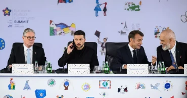 Trump says he will call Putin, then Zelenskyy, on Monday to push for Ukraine ceasefire