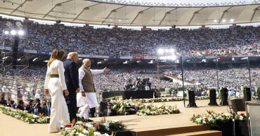 India pours on the pageantry with colorful welcome for Trump