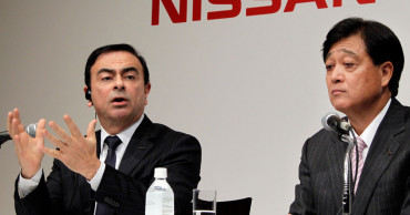Ex-Nissan boss Ghosn, facing Japan trial, arrives in Beirut
