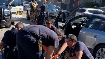 1 dead after plane landing on Alaska island went off runway