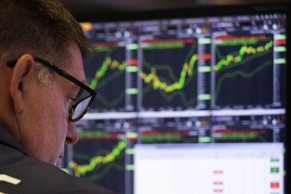 US stocks cap milestone-setting week with modest losses