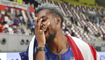 Living up to the hype: Lyles takes gold at worlds in 200