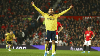 VAR call helps Arsenal secure 1-1 draw at Man United