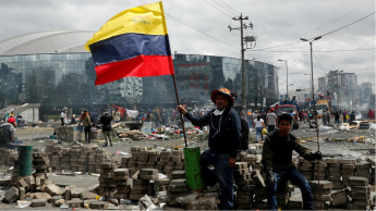 Ecuador president, indigenous leaders set truce