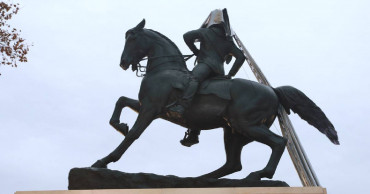 Richmond gets a new soaring statue, this one with dreadlocks