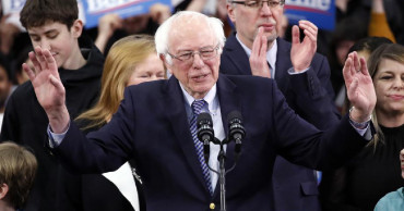 2020 Democrats step up attacks to blunt Bloomberg's rise