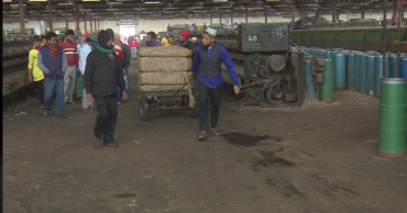 State-owned jute mill workers resume work