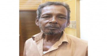 Rickshaw puller returns Tk 20 lakh to owner in Bogura
