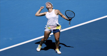 Halep, Muguruza to meet in Australian Open semifinals