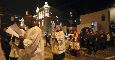 Relic from Jesus' manger arrives at Bethlehem new home