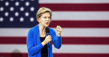 Warren, back in Oklahoma, sees tribal leaders in private